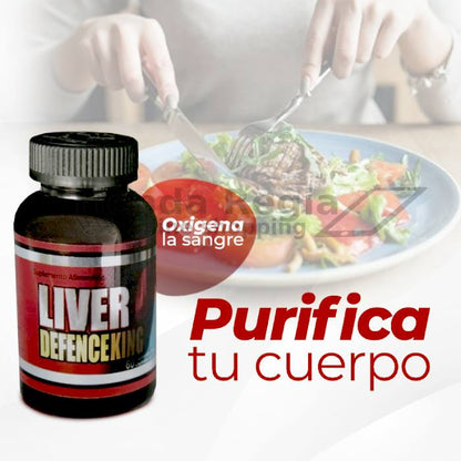 FRASCO DE LIVER DETOX DETRÁS MUJER COMIENDO UNA ENSALADA.-De venta en Tienda Regia.